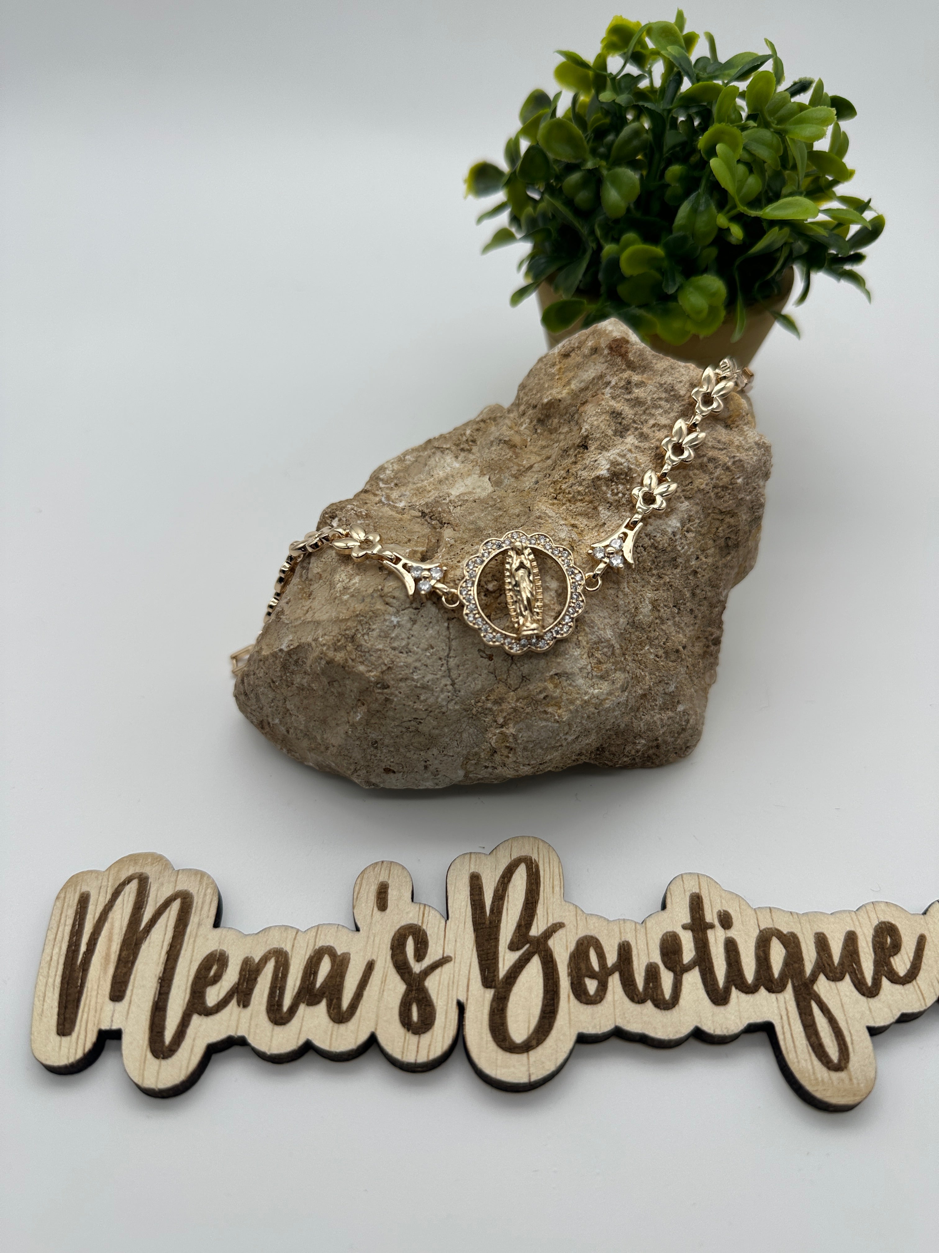 Virgen de Guadalupe Bracelet- Gold