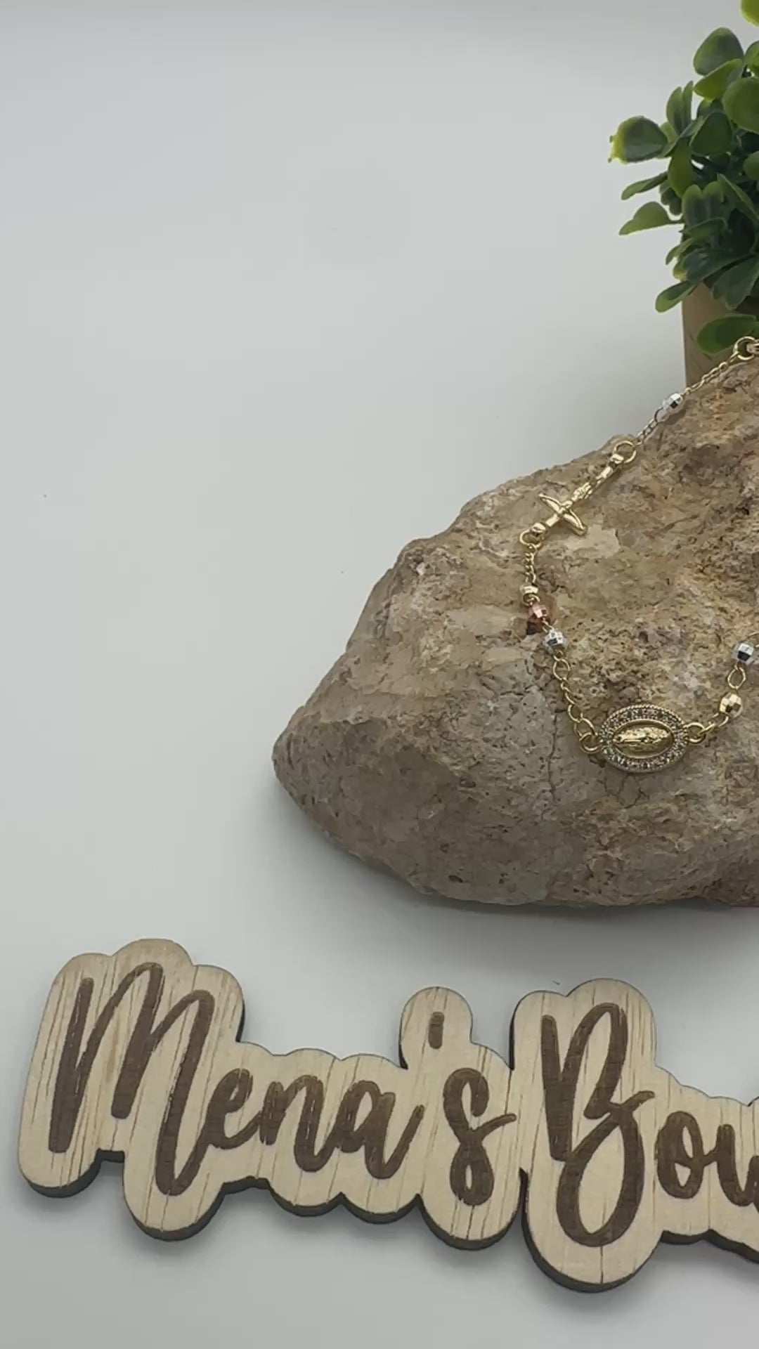 Virgen de Guadalupe Decade Rosary Bracelet- Gold